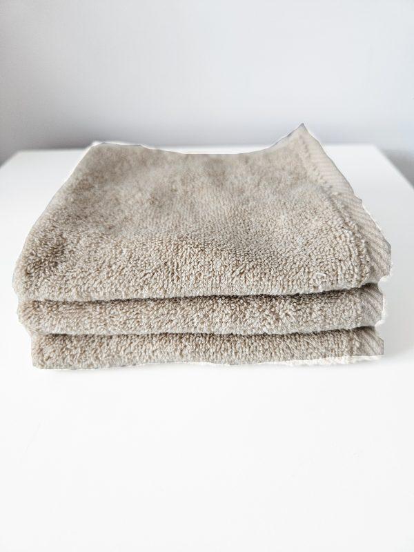 100% Egyptian cotton - Guest Towel - 30 x 30 cm - Image 5